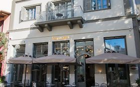Ederlezi Zoubourlou Aparthotel